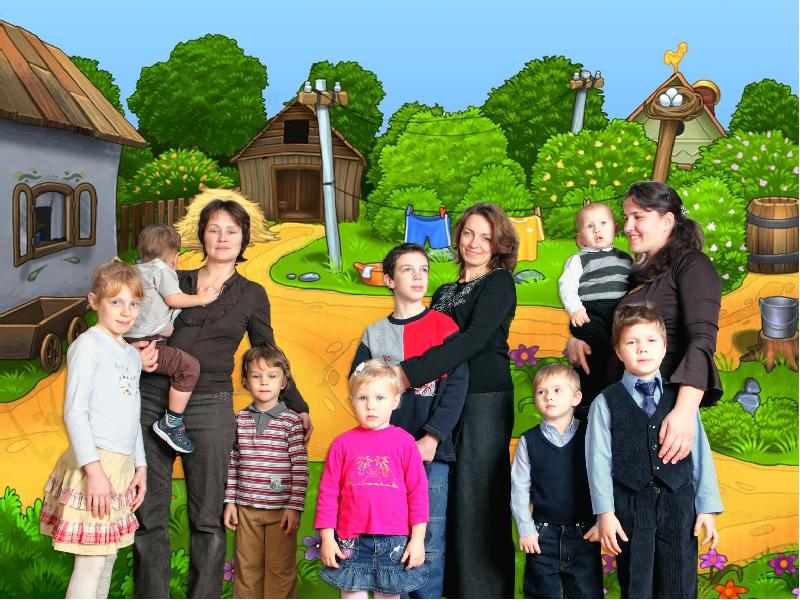 Детский сад семья видео. Семья и детский сад. Моя семья для детсада. Семейный детский сад. Семейные детские сады.