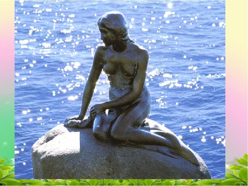 Русалочка андерсен скульптура. Статуя Русалочки в Дании. Русалочка Андерсен памятник Копенгаген.