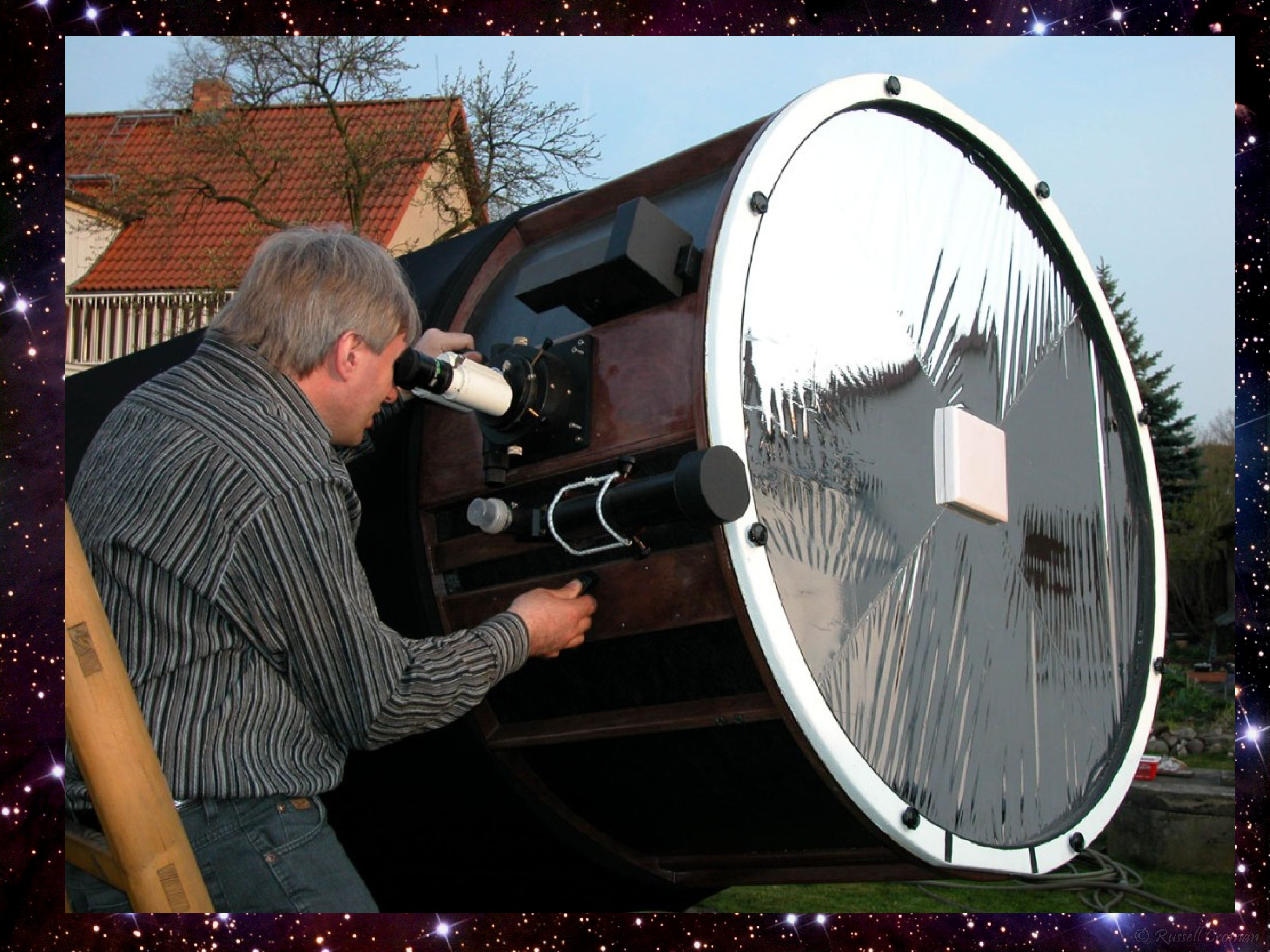 Огромный прожектор. Телескоп астрономический рефлектор 70076. Телескоп 400 крат. Самый большой Добсон телескоп. Телескоп Мицар Тал-1.