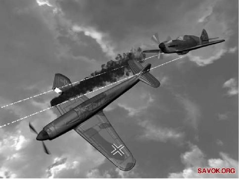 Таран вов. Воздушный бой ВОВ 1941-1945. Воздушный бой ВОВ. Подбитый немецкий самолет в воздухе.