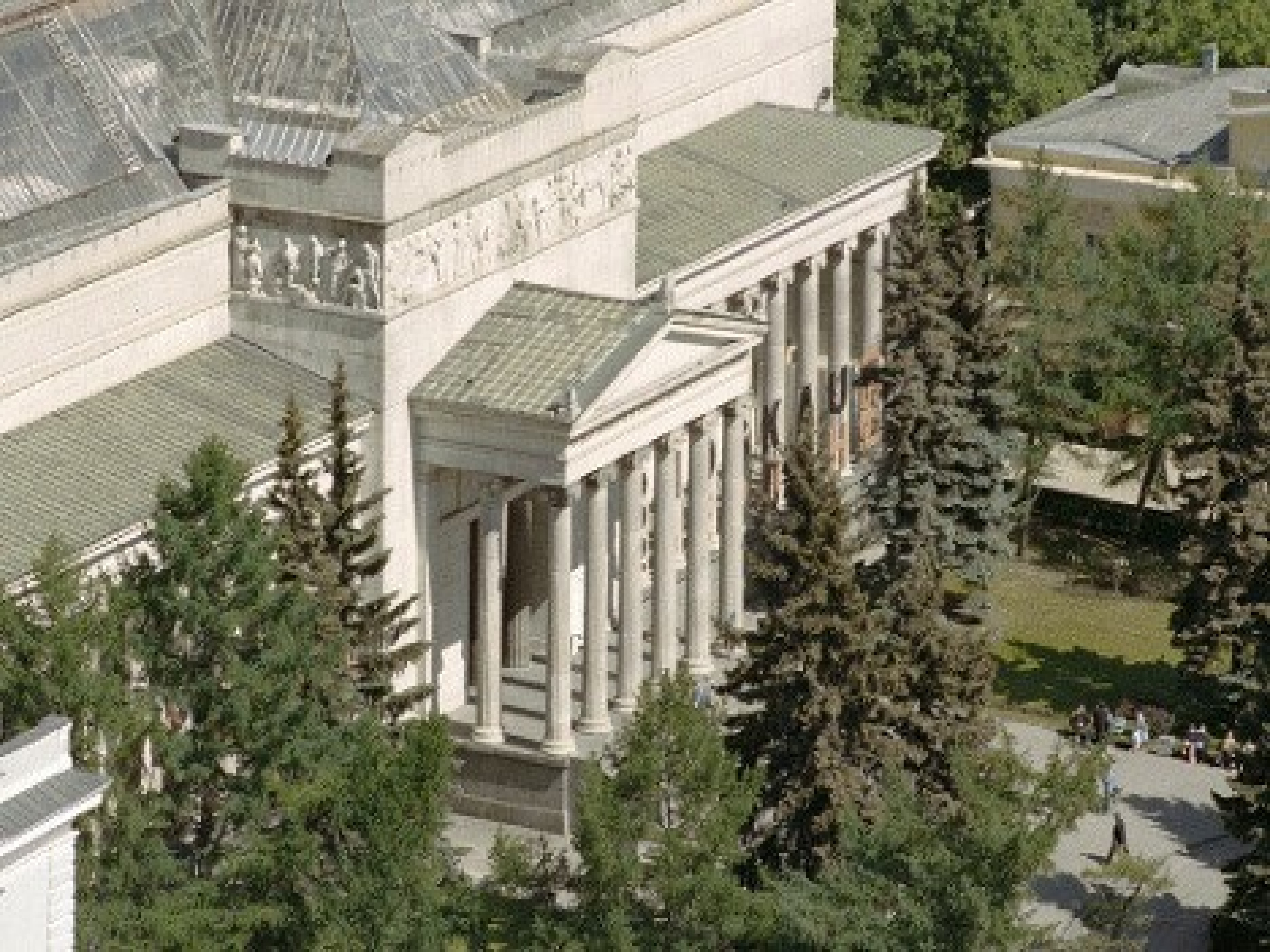 здание музея изобразительных искусств имени пушкина
